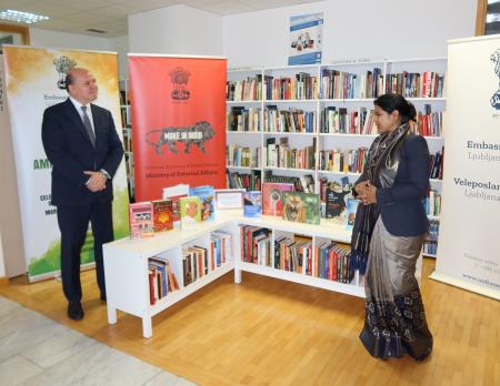 Otvoritev indijskega kotička v lucijski knjižnici (11)